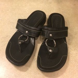Cole Haan Size 8.5 Black Sandals